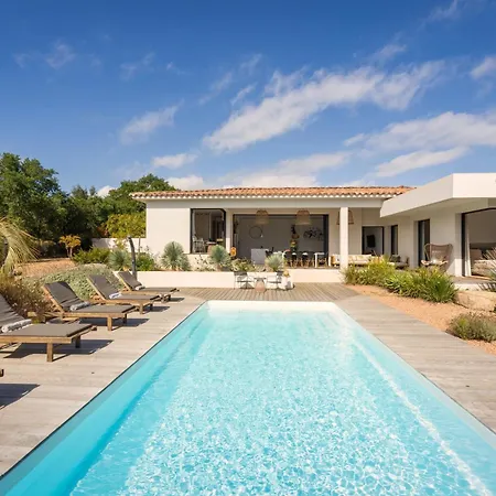 Miasuli, Piscine Chauffee, A 8 Min A Pied Vila